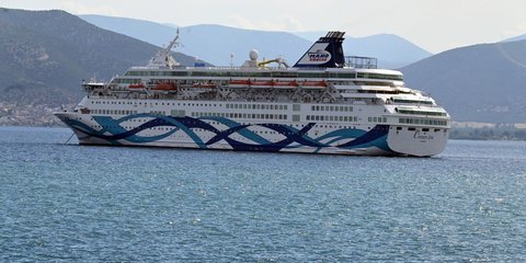 Ισραηλινό κρουαζιερόπλοιο Crown Iris