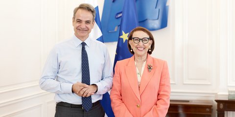 Συνάντηση Κυριάκου Μητσοτάκη με την υποψήφια για τη θέση του γγ του ΟΗΕ Ρεμπέκα Γκρίνσπαν