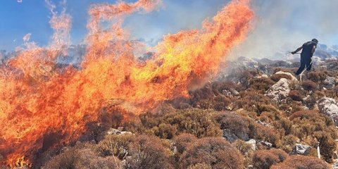 Φωτιά στην Κάλυμνο