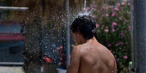 Η δυσκολότερη μέρα του καύσωνα σήμερα 