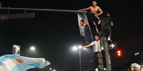 Με τον... Ντιεγκίτο οι πανηγυρισμοί για την πρόκριση της Αργεντινής