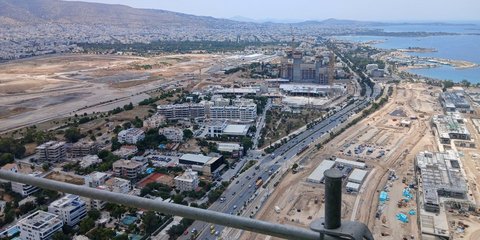 Riviera Tower: Ανεβήκαμε στον 40ό όροφο του υπό κατασκευή Πύργου και η θέα στον Σαρωνικό μάς άφησε άφωνους