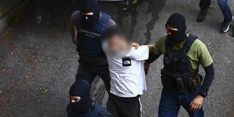 Ο 25χρονος συλληφθής για την εμπρηστική επίθεση στο σπίτι της οικογένειας Νέστορα
