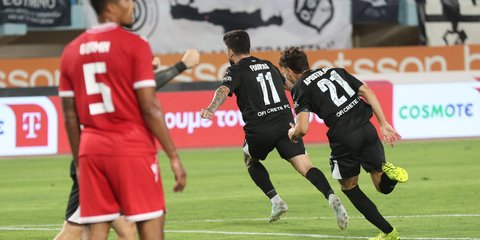 Ο Ταξιάρχης Φούντας πανηγυρίζει το πρώτο του γκολ απέναντι στην ΤΣΣΚΑ Σόφιας