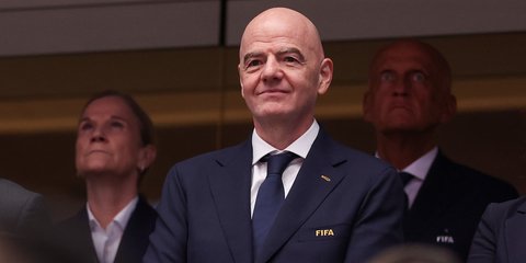 Τζιάνι Ινφαντίνο: Συσσωρεύεται η πίεση στον πρόεδρο της FIFA -Στην αντεπίθεση UEFA, AFC και Concacaf