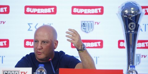 Ο Μάρκο Νίκολιτς στη συνέντευξη Τύπου για τον τελικό του Super Cup ΑΕΚ - ΟΦΗ