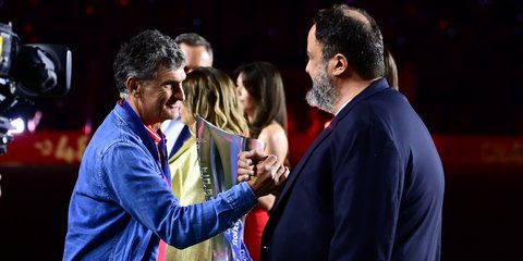 Οι Χοσέ Λουίς Μεντιλίμπαρ και Βαγγέλης Μαρινάκης