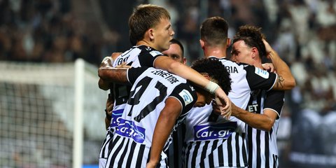 ΠΑΟΚ-Λεβαδειακός 3-0: Πρεμιέρα με γκολάρα, μήνυμα στήριξης και τώρα... τελικός για Ευρώπη [βίντεο]