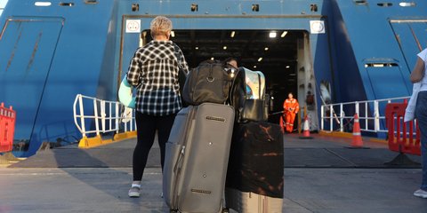 Ταλαιπωρία και σήμερα στα λιμάνια - Προβλήματα από τις χθεσινές ακυρώσεις δρομολογίων και τα μποφόρ στο Αιγαίο