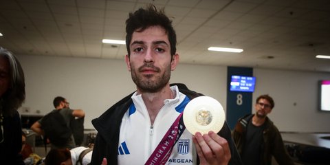 Στην Ελλάδα με το τέταρτο σερί χρυσό ευρωπαϊκό μετάλλιο ο Μίλτος Τεντόγλου
