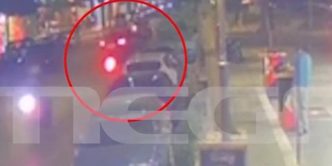 Δείτε βίντεο: Η επεισοδιακή καταδίωξη και σύλληψη του 30χρονου οδηγού μηχανής στη Θεσσαλονίκη που παραβίασε τον... μισό ΚΟΚ