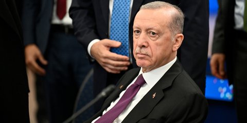 Τουρκία: Έκτακτη σύσκεψη για την κρίση των funds από τον Ερντογάν, «θα λογοδοτήσουν οι υπεύθυνοι»