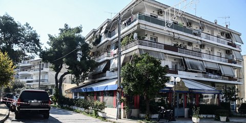 Στην καφετέρια στην πολυκατοικία που κάηκε στη Νέα Ιωνία είχε γίνει το 2023 η άγρια δολοφονία με θύμα έναν υδραυλικό