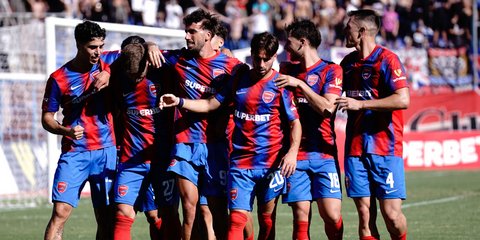 Super League 2: Πρεμιέρα με νίκη και «διπλό» Μάναλη στο νέο πρωτάθλημα ο Πανιώνιος, μοιράστηκαν βαθμούς ΑΕΛ και Αναγέννηση [βίντεο]