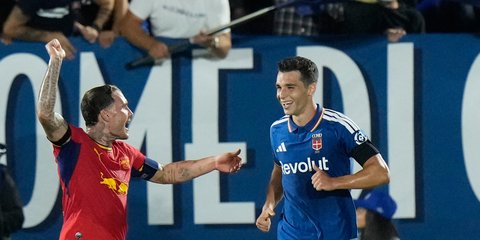 Η Κόμο θέλει να... δέσει στη λίμνη τον Τάσο Δουβίκα ως το 2030 -Τι αναφέρουν οι Ιταλοί