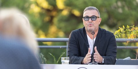 Συναυλία Αντώνη Ρέμου: «Η επιλογή του σημείου έχει έναν ιδιαίτερο συμβολισμό» τονίζει η Ομοσπονδία Επαγγελματιών και Εμπόρων Νομού Θεσσαλονίκης