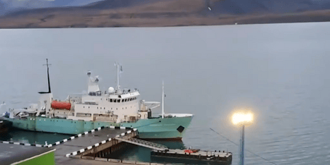 Ρώσικο πλοίο κατασχέθηκε από τη Νορβηγία στην Αρκτική