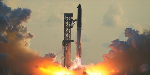 Το Starship του Μασκ έφτασε για πρώτη φορά σε τροχιά στο Διάστημα ενώ χάλασε ένας κινητήρας -Ιστορικό ορόσημο για τη SpaceX [βίντεο]