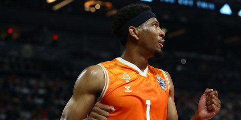 Μπεσίκτας-Βαλένθια 94-96: «Απόδραση» στο θρίλερ με Σορτς και Τέιλορ από τη... φασαριόζικη έδρα των Τούρκων [βίντεο]
