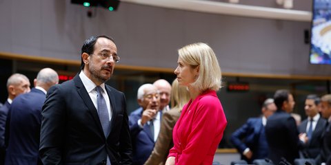 Ο Νίκος Χριστοδουλίδης με την Κάγια Κάλας στη Σύνοδο της ΕΕ