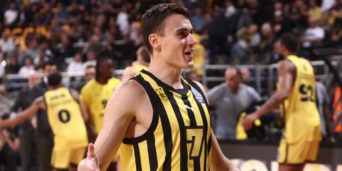 Ρόστοκ-Άρης 79-110: Ντύθηκε... 100άρης για το 4/4 στο ντεμπούτο του Στέφαν Γιόβιτς!