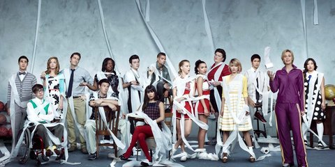 Το «Glee» επιστρέφει μετά από 11 χρόνια -Η σκοτεινή ιστορία της σειράς, οι τραγικοί θάνατοι και οι παράξενες συμπτώσεις