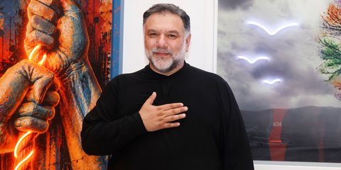 O παρουσιαστής και ραδιοφωνικός παραγωγός Γρηγόρης Αρναούτογλου