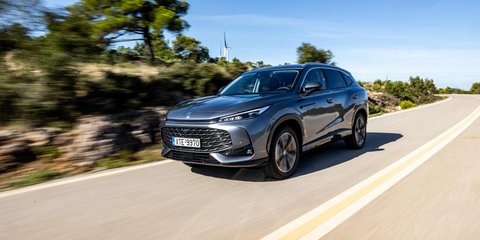 MG HS Hybrid+: Έως 1.000 χλμ. με ένα γέμισμα και πλούσιο εξοπλισμό