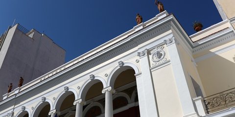 Το δημοτικό θέατρο «Απόλλων»