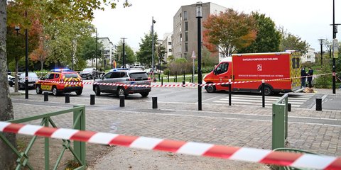 Αποκλεισμένος ο χώρος όπου έγινε αιματηρή επίθεση σε προάστιο του Παρισιού