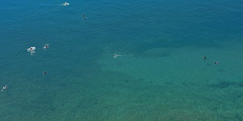Τα μπάνια του Οκτωβρίου