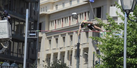 «Πτήσεις» στο Σύνταγμα