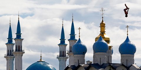 Ξενάγηση με... βουτιά