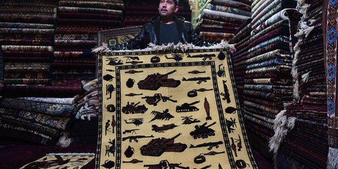 Ενα χαλί σκέτο οπλοστάσιο