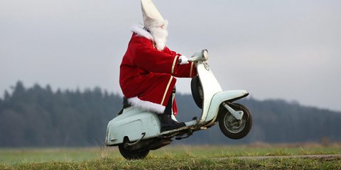 Ο Αϊ-Βασίλης ξεκίνησε το ταξίδι του 