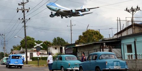 Ιστορική προσγείωση
