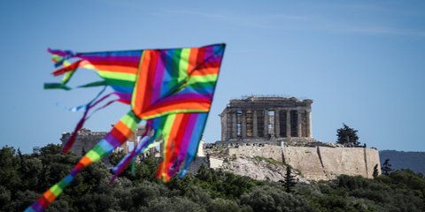 Με χαρταετούς γέμισε ο ουρανός της Αθήνας!