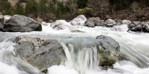 «Ξύπνησε» η φύση στον Αώο ποταμό στην Ηπειρο - Φωτογραφία: Intimenews/ΤΟΣΙΔΗΣ ΔΗΜΗΤΡΗΣ
