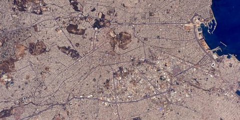 Ο Διεθνής Διαστημικός Σταθμός εύχεται στην Αθήνα τα καλύτερα!