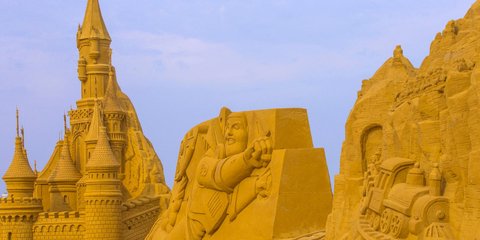 Disneyland στην άμμο: Ενα εκπληκτικό γλυπτό