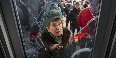 Φιλορωσικές διαδηλώσεις στο Ντόνετσκ