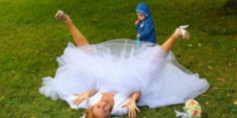 10 φωτογραφίες που οι νεόνυμφοι θα ήθελαν να ξεχάσουν [εικόνες]