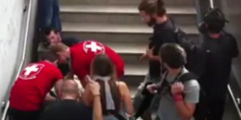 Μολότοφ, δακρυγόνα και πετροπόλεμος στο Σύνταγμα