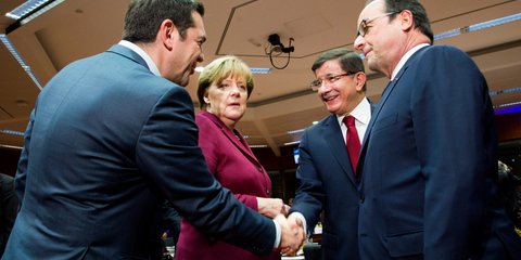 Χαμόγελα και θερμοί  χαιρετισμοί λίγο πριν την «αερομαχία» στο Twitter... 