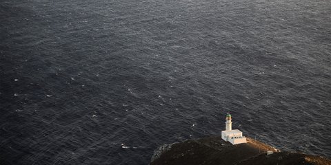 «Η Ιθάκη δεν σε γέλασε. Έτσι σοφός που έγινες, με τόση πείρα, ήδη θα το κατάλαβες η Ιθάκες τι σημαίνουν» -Φωτογραφία: Eurokinissi/ΒΕΡΒΕΡΙΔΗΣ ΒΑΣΙΛΗΣ