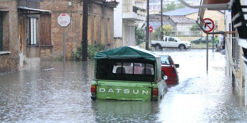 «Βούλιαξε» η Ελλάδα στην πρώτη κακοκαιρία 