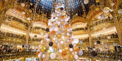 Αντίστροφη μέτρηση για τα Χριστούγεννα! Galeries Lafayette, Παρίσι