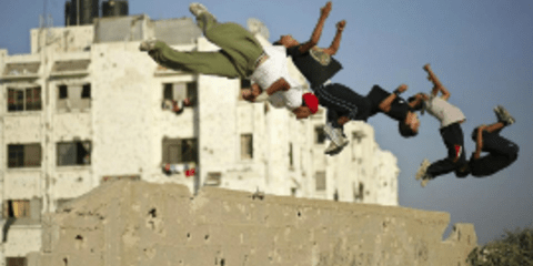 Παρκούρ στη Λωρίδα της Γάζας - Τα «ιπτάμενα» παιδιά μίας βασανισμένης χώρας [εικόνες] 