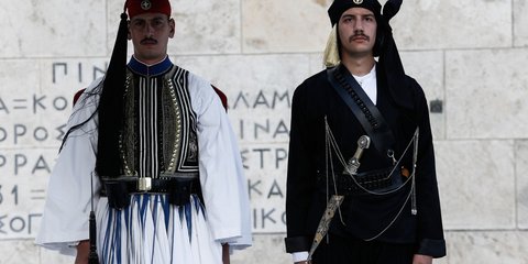 Tιμητική αλλαγή φρουράς εις μνήμη των θυμάτων της Γενοκτονίας των Ποντίων - Alexandros Michailidis / SOOC