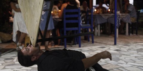 Ελληνική βραδιά σε ταβέρνα